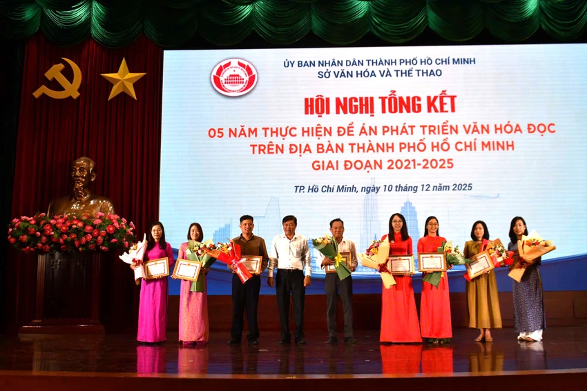 van-hoa-doc-h5.jpg