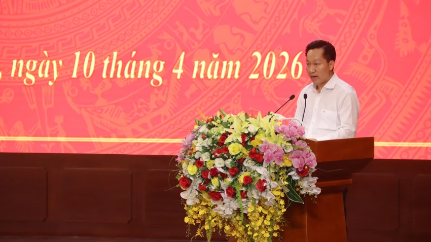 Ban-Noi-chinh-h2.JPG
