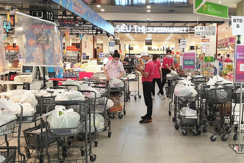 Nên xem xét mở cửa cho nhà đầu tư nước ngoài ảnh 2