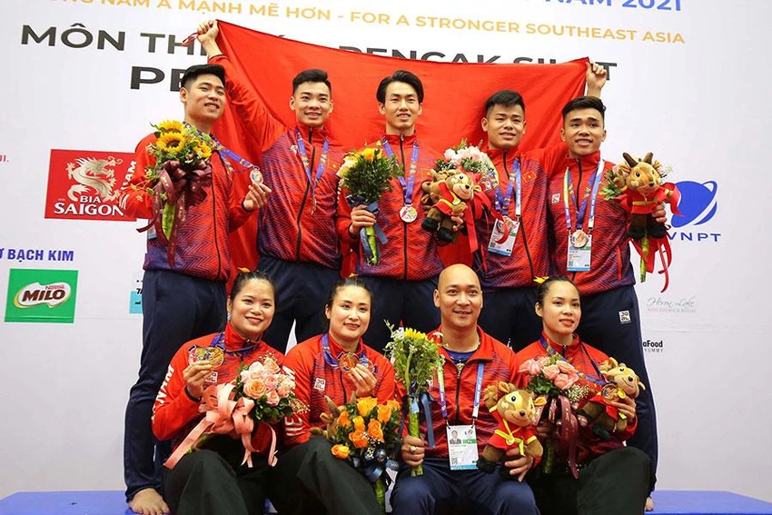Môn pencak silat, các cô gái Nguyễn Thị Huyền, Vương Thị Bình, Nguyễn Thị Thu Hà cũng thi đấu xuất thần. Môn pencak silat, các cô gái Nguyễn Thị Huyền, Vương Thị Bình, Nguyễn Thị Thu Hà cũng thi đấu xuất thần.