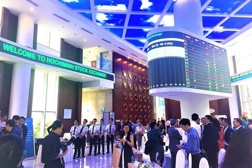 Giới đầu tư đã bình tĩnh trước các biến động trên thị trường chứng khoán. Ảnh: PM