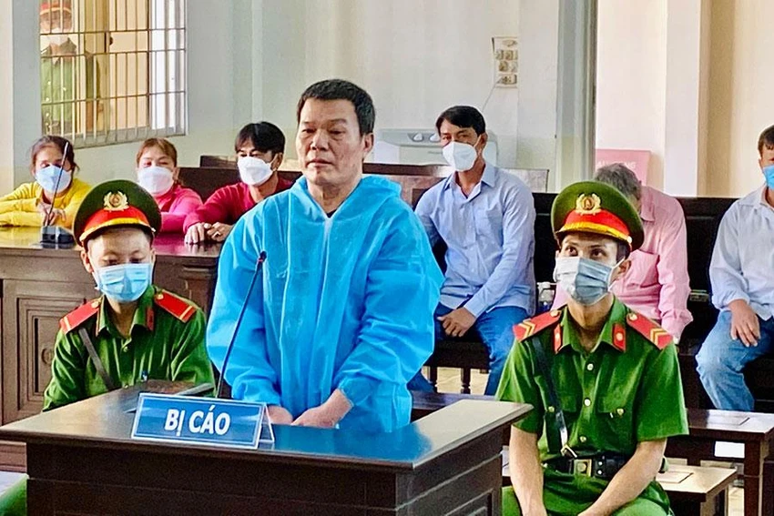Bị cáo Nguyễn Phước Chung tại tòa. Ảnh: HẢI DƯƠNG