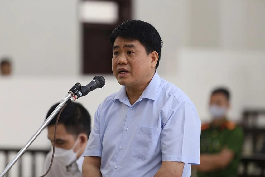 Cựu chủ tịch UBND TP Hà Nội Nguyễn Đức Chung tại tòa ngày 20-6. Ảnh: UYÊN TRANG