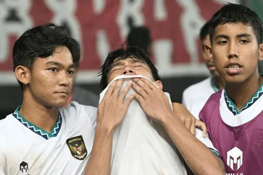 Đội U-19 Indonesia bị loại và LĐBĐ Indonesia cho rằng do Việt Nam, Thái Lan thiếu fair play, đòi AFF phải xử lý nhưng rõ ràng AFF không thể xử được. Ảnh: AFF Đội U-19 Indonesia bị loại và LĐBĐ Indonesia cho rằng do Việt Nam, Thái Lan thiếu fair play, đòi AFF phải xử lý nhưng rõ ràng AFF không thể xử được. Ảnh: AFF