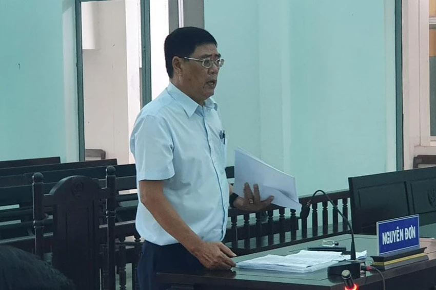 Ông Nguyễn Văn Độ, cựu Phó Chánh Thanh tra tỉnh Khánh Hòa, người khởi kiện chủ tịch UBND TP Nha Trang, chủ tịch UBND tỉnh KHánh Hòa. Ảnh: TẤN LỘC Ông Nguyễn Văn Độ, cựu Phó Chánh Thanh tra tỉnh Khánh Hòa, người khởi kiện chủ tịch UBND TP Nha Trang, chủ tịch UBND tỉnh KHánh Hòa. Ảnh: TẤN LỘC