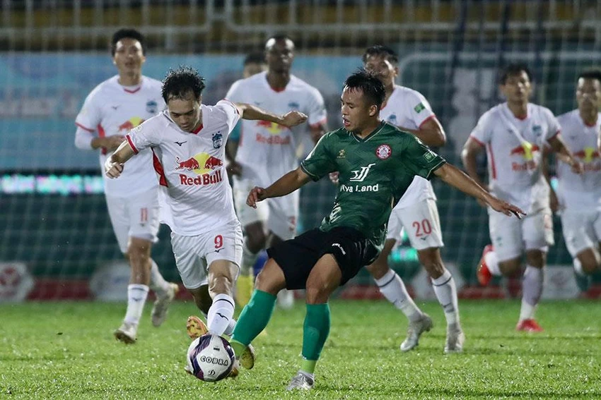 HA Gia Lai đã tám trận không biết thắng nên tâm lý sẽ rất nặng nề khi đá với SHB Đà Nẵng trên sân Hòa Xuân. Ảnh: ANH PHƯƠNG HA Gia Lai đã tám trận không biết thắng nên tâm lý sẽ rất nặng nề khi đá với SHB Đà Nẵng trên sân Hòa Xuân. Ảnh: ANH PHƯƠNG