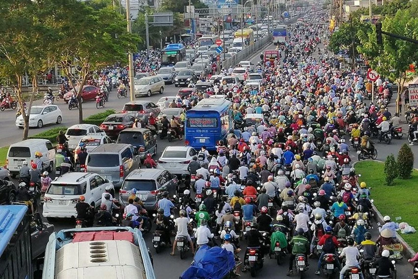 TP.HCM đang nỗ lực thực hiện nhiều chương trình nhằm giảm thiểu lượng phát thải carbon. Ảnh: N.CHÂU TP.HCM đang nỗ lực thực hiện nhiều chương trình nhằm giảm thiểu lượng phát thải carbon. Ảnh: N.CHÂU