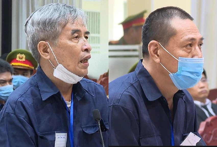 Hai bị cáo Phan Thanh Hữu và Đào Ngọc Viễn tại tòa. Ảnh: VŨ HỘI