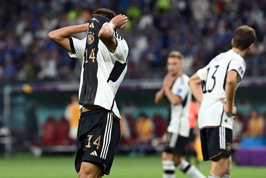 Lần thứ hai liên tiếp, Đức - nhà vô địch World Cup bốn lần, bị loại từ vòng bảng và cũng là lần đầu một đội châu Á xếp trên hai nhà cựu vô địch thế giới và châu Âu. Ảnh: GETTY IMAGES Lần thứ hai liên tiếp, Đức - nhà vô địch World Cup bốn lần, bị loại từ vòng bảng và cũng là lần đầu một đội châu Á xếp trên hai nhà cựu vô địch thế giới và châu Âu. Ảnh: GETTY IMAGES