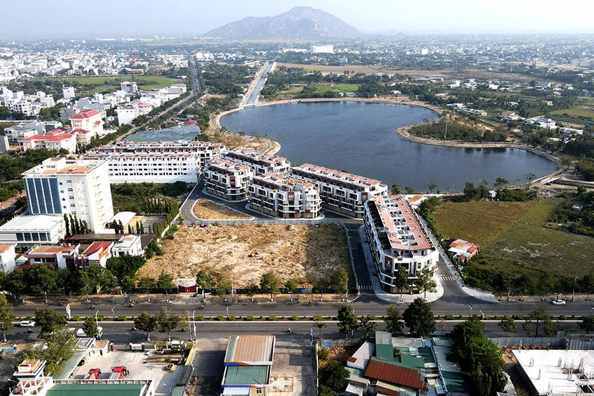 TP Phan Rang - Tháp Chàm hiện là đô thị loại II của tỉnh Ninh Thuận. Ảnh: HUỲNH HẢI TP Phan Rang - Tháp Chàm hiện là đô thị loại II của tỉnh Ninh Thuận. Ảnh: HUỲNH HẢI