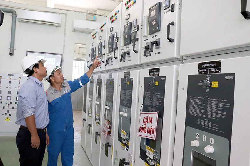 SAWACO cấp định mức nước sinh hoạt từ thông tin cư trú trên ứng dụng định danh điện tử VNeID. Ảnh: ĐT SAWACO cấp định mức nước sinh hoạt từ thông tin cư trú trên ứng dụng định danh điện tử VNeID. Ảnh: ĐT