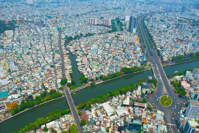 Dự án rạch Xuyên Tâm đã được thông qua nghị quyết về chủ trương đầu tư tại kỳ họp thứ tám, HĐND TP.HCM khóa X. Ảnh: NGUYỄN TIẾN Dự án rạch Xuyên Tâm đã được thông qua nghị quyết về chủ trương đầu tư tại kỳ họp thứ tám, HĐND TP.HCM khóa X. Ảnh: NGUYỄN TIẾN