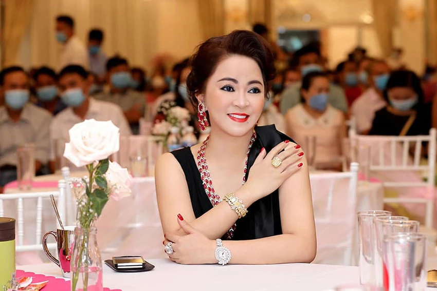Vụ bà Phương Hằng: Xác định tư cách người tham gia tố tụng ra sao? ảnh 1 Vụ bà Phương Hằng: Xác định tư cách người tham gia tố tụng ra sao? ảnh 1