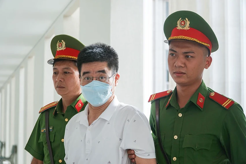 Bị cáo Hoàng Văn Hưng. Ảnh: PHI HÙNG Bị cáo Hoàng Văn Hưng. Ảnh: PHI HÙNG