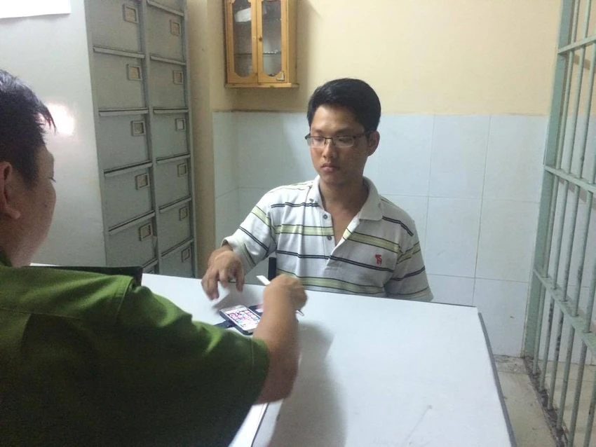 Điều tiệm vàng đem 10 lượng đến nhà để cướp ảnh 1