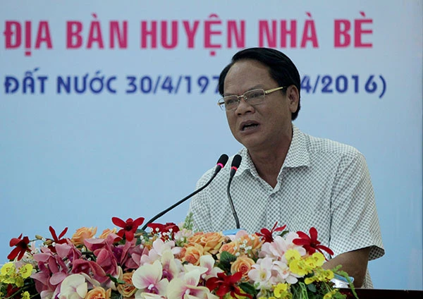 Báo Pháp Luật TP.HCM trao 200 phần quà cho người nghèo Nhà Bè ảnh 8 Báo Pháp Luật TP.HCM trao 200 phần quà cho người nghèo Nhà Bè ảnh 8