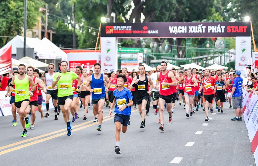Những hình ảnh ấn tượng ở giải Marathon Quốc tế TP.HCM ảnh 1 Những hình ảnh ấn tượng ở giải Marathon Quốc tế TP.HCM ảnh 1