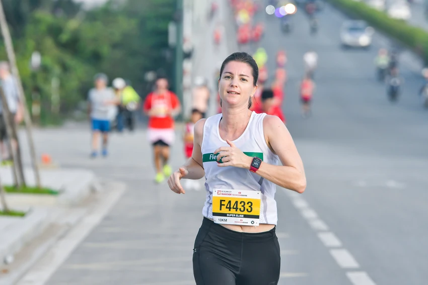 Những hình ảnh ấn tượng ở giải Marathon Quốc tế TP.HCM ảnh 6 Những hình ảnh ấn tượng ở giải Marathon Quốc tế TP.HCM ảnh 6