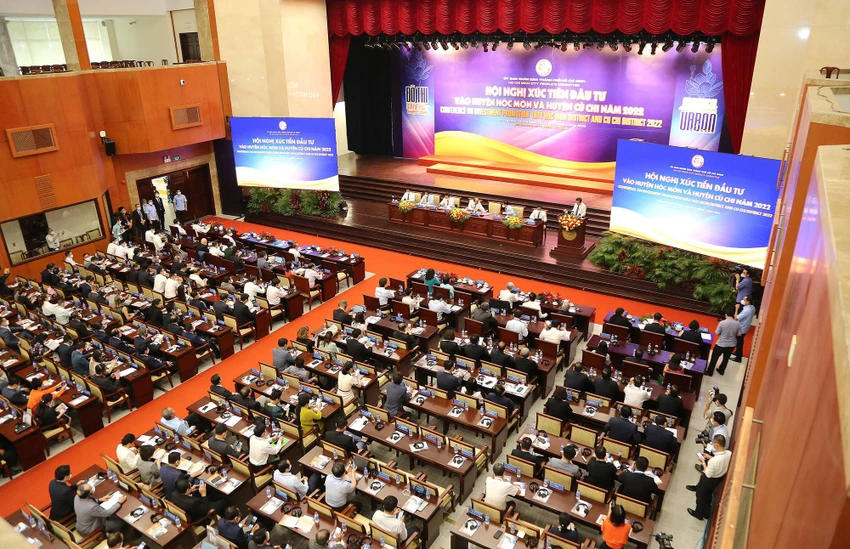 Tham gia hội nghị còn có Ủy viên Bộ Chính trị, Bí thư Thành ủy TP.HCM Nguyễn Văn Nên, các lãnh đạo Bộ ngành, TP.HCM và doanh nghiệp. Tham gia hội nghị còn có Ủy viên Bộ Chính trị, Bí thư Thành ủy TP.HCM Nguyễn Văn Nên, các lãnh đạo Bộ ngành, TP.HCM và doanh nghiệp.