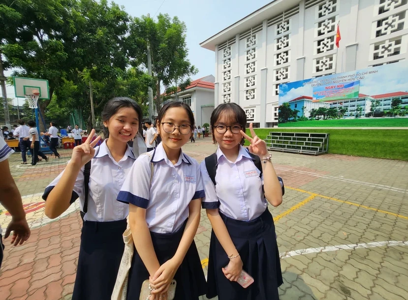 tốt nghiệp THPT