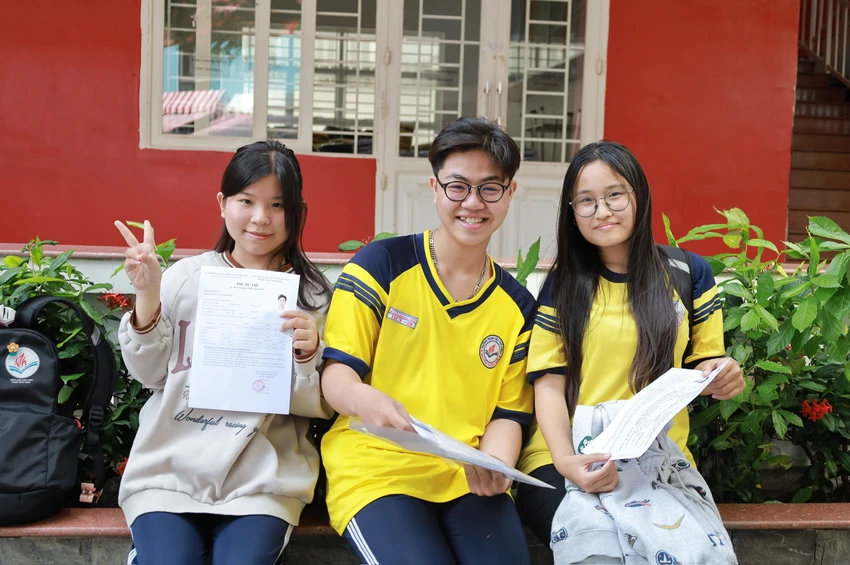 thi tốt nghiệp THPT t11.jpg