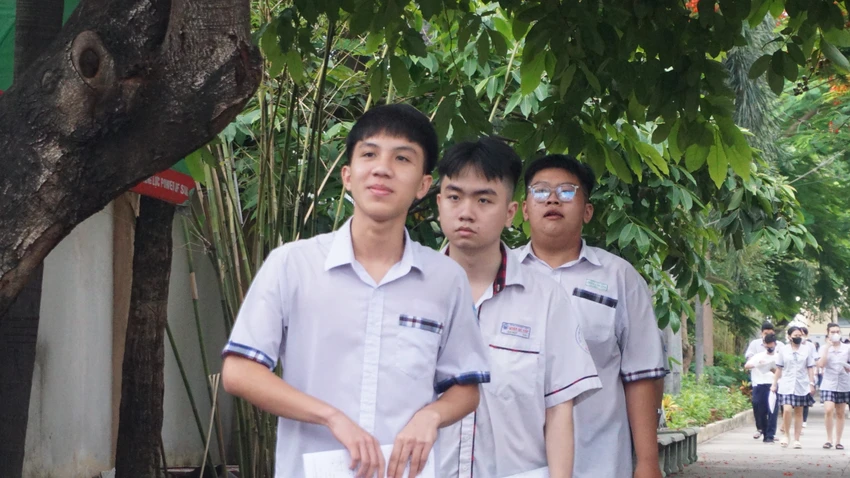 toán quyên 3.jpg