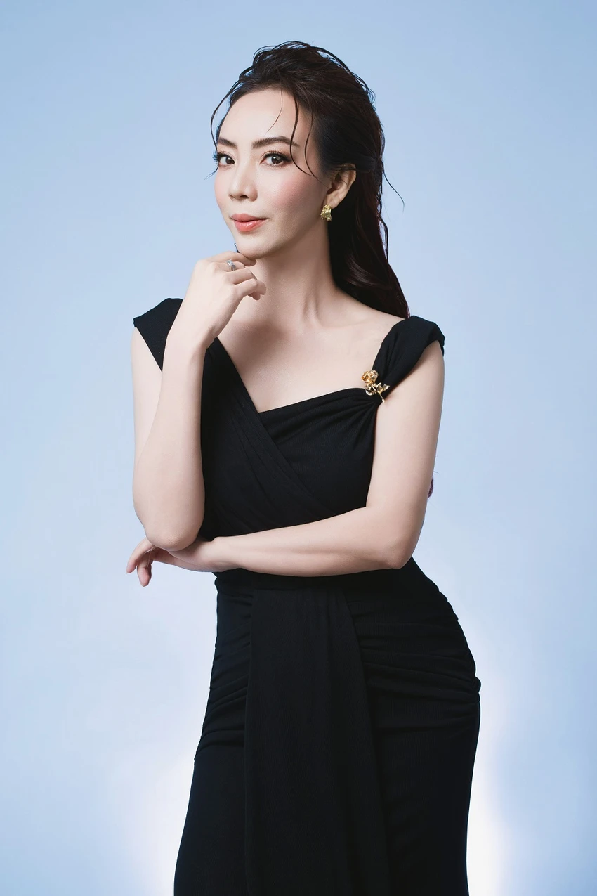 nụ hôn bạc tỉ