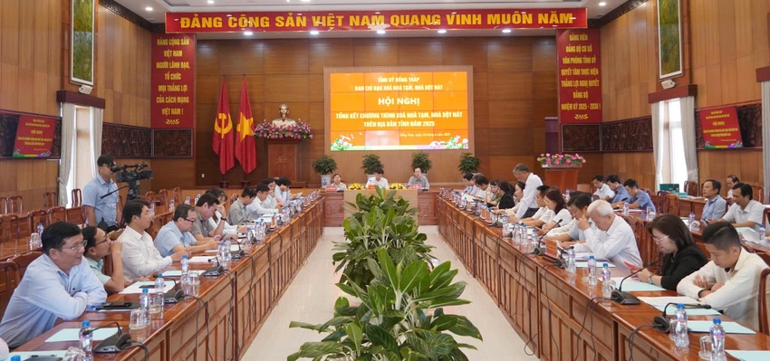 xóa nhà tạm