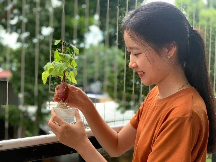 Ở nhà mùa dịch: Chị em 'bày trò' để giảm stress ảnh 3 Ở nhà mùa dịch: Chị em 'bày trò' để giảm stress ảnh 3