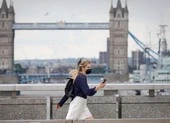 Lộ trình nới lỏng giãn cách ở các đô thị nước ngoài-Bài 1: London