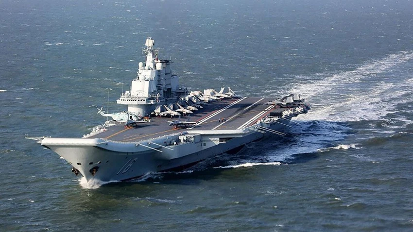 Tàu sân bay Liêu Ninh của Trung Quốc. Ảnh: AFP
