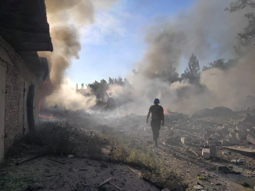 Binh sĩ Ukraine ở tỉnh Donetsk ngày 27-7. Ảnh: HANDOUT/REUTERS Binh sĩ Ukraine ở tỉnh Donetsk ngày 27-7. Ảnh: HANDOUT/REUTERS