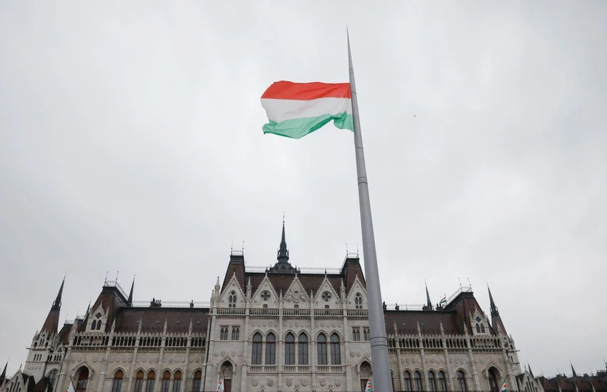 Tòa nhà Quốc hội Hungary ở thủ đô Budapest. Ảnh: REUTERS