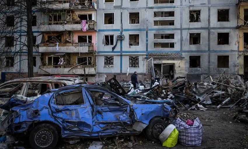 Nhiều công trình bị phá hủy sau khi bị pháo kích ở tỉnh Zaporizhia. Ảnh REUTERS Nhiều công trình bị phá hủy sau khi bị pháo kích ở tỉnh Zaporizhia. Ảnh REUTERS