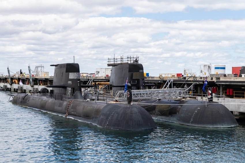 Hai tàu ngầm lớp Collins neo tại Perth (Úc) năm 2021. Ảnh: SOUTH CHINA MORNING POST Hai tàu ngầm lớp Collins neo tại Perth (Úc) năm 2021. Ảnh: SOUTH CHINA MORNING POST