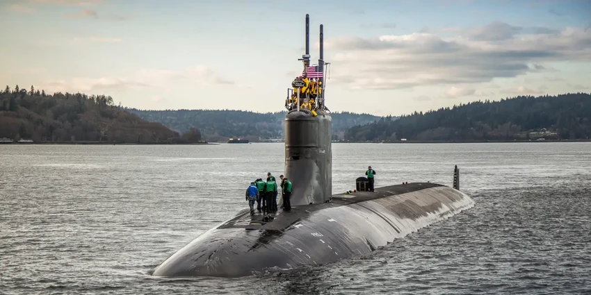 Tàu ngầm tấn công nhanh lớp Seawolf USS Connecticut. Ảnh: HẢI QUÂN MỸ Tàu ngầm tấn công nhanh lớp Seawolf USS Connecticut. Ảnh: HẢI QUÂN MỸ