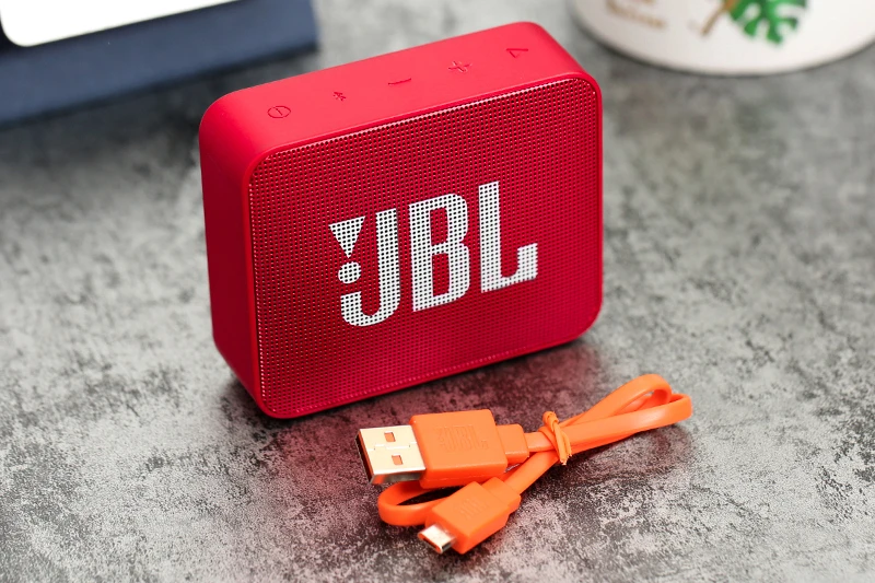 loa-jbl-go-2