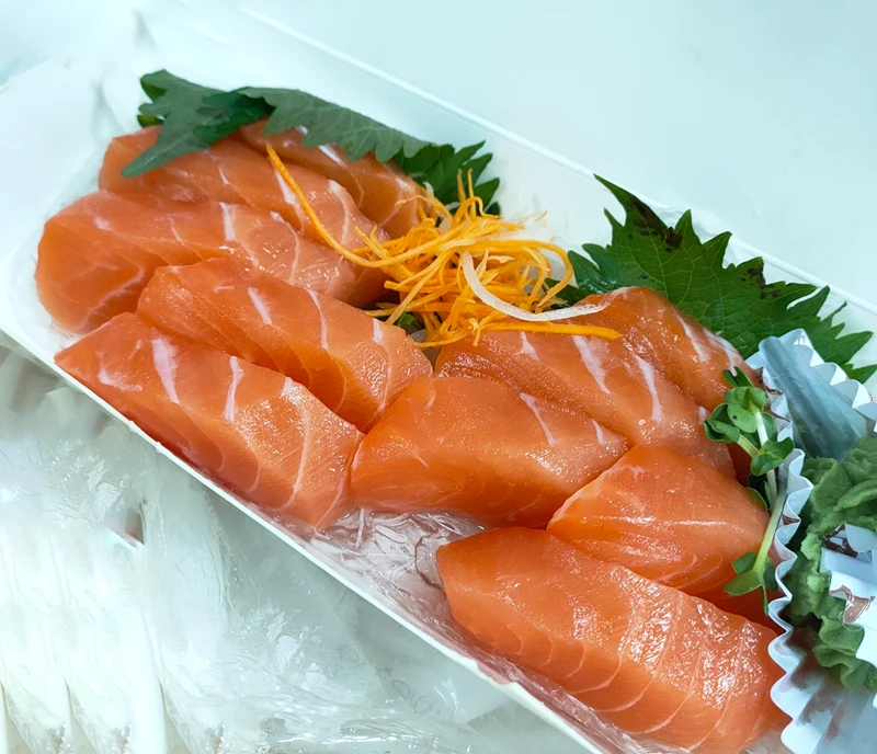 Cá hồi giàu axit omega-3. Ảnh: NHẬT LINH Cá hồi giàu axit omega-3. Ảnh: NHẬT LINH