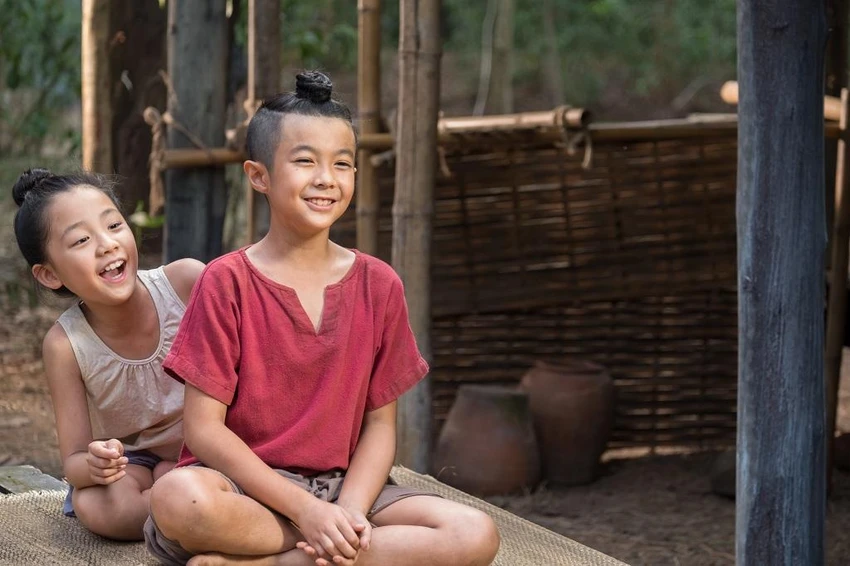 Daeng do cậu bé Melik thủ vai. Ảnh: PHP Daeng do cậu bé Melik thủ vai. Ảnh: PHP