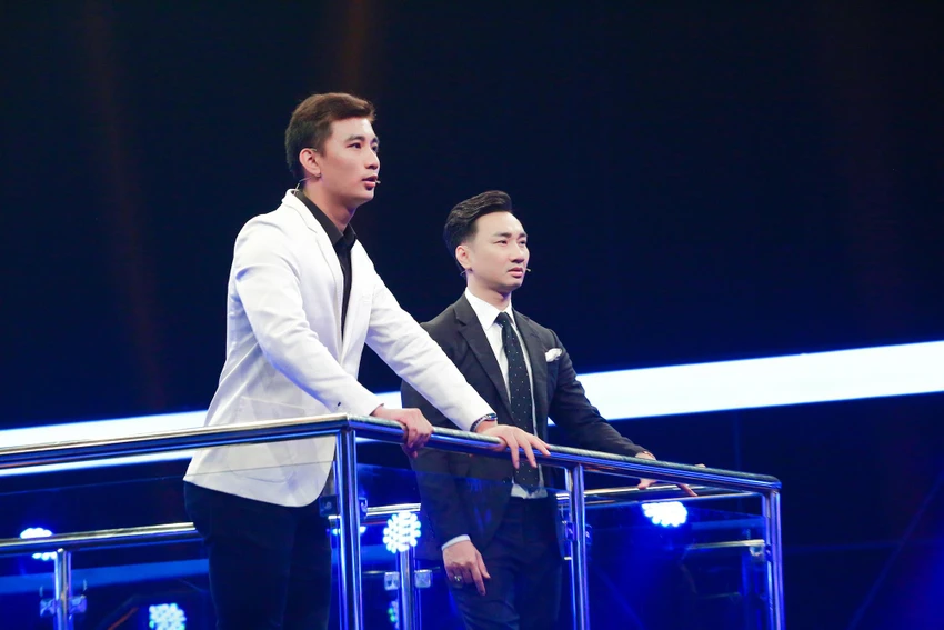 Người chơi Phùng Quang Huy, giáo viên dạy tiếng Anh tại Hà Nội. Ảnh: BEE Người chơi Phùng Quang Huy, giáo viên dạy tiếng Anh tại Hà Nội. Ảnh: BEE