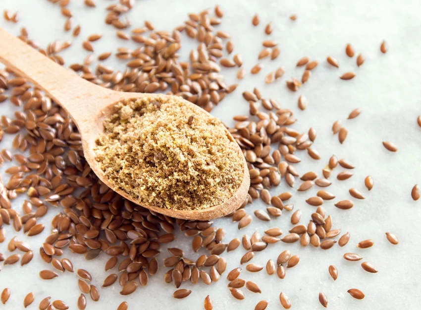 Hạt lanh giàu chất xơ và axit omega-3. Ảnh: Shutterstock Hạt lanh giàu chất xơ và axit omega-3. Ảnh: Shutterstock