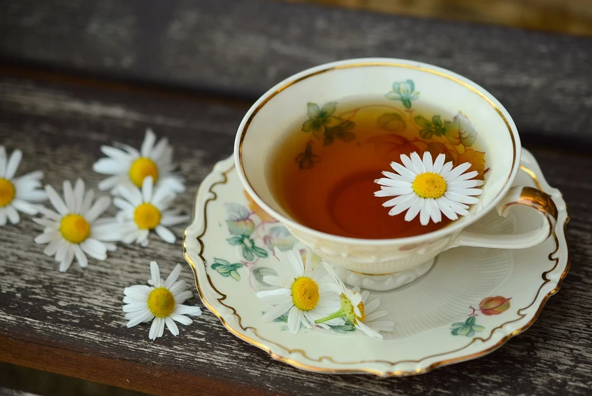 Trà hoa cúc có thể giúp kiểm soát lượng đường trong máu, giảm căng thẳng. Ảnh: Pixabay Trà hoa cúc có thể giúp kiểm soát lượng đường trong máu, giảm căng thẳng. Ảnh: Pixabay