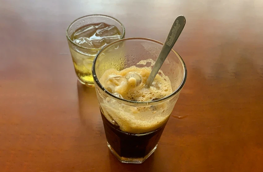 Tiêu thụ thực phẩm và đồ uống giàu caffeine có thể làm tăng mức độ căng thẳng