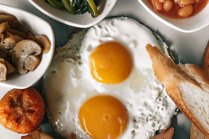 Ăn trứng có liên quan tới cholesterol và bệnh tiểu đường không?