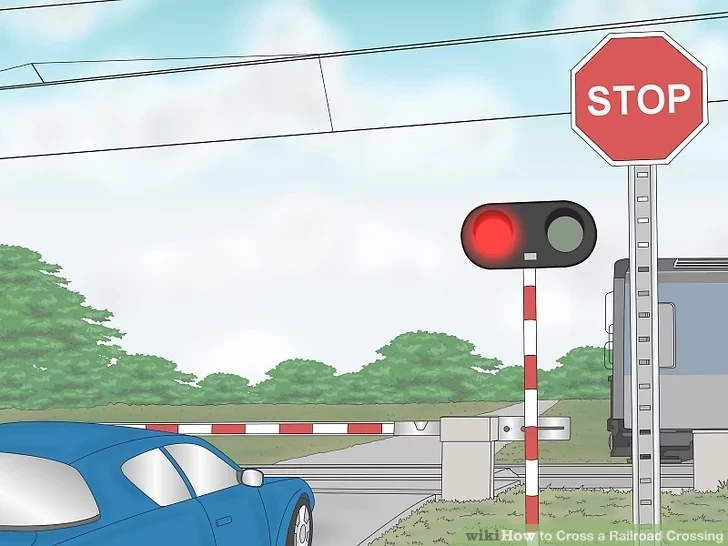 Qua đường sắt thế nào cho an toàn? Những nguyên tắc quan trọng