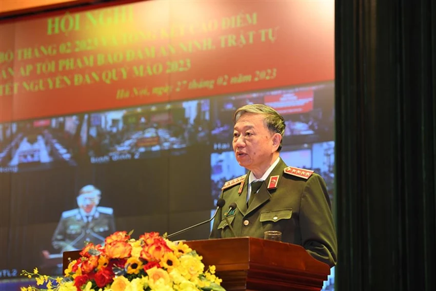 Bộ trưởng Tô Lâm phát biểu chỉ đạo tại Hội nghị. Ảnh: BCA Bộ trưởng Tô Lâm phát biểu chỉ đạo tại Hội nghị. Ảnh: BCA