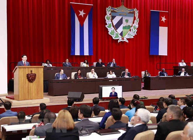 Chủ tịch Quốc hội Vương Đình Huệ phát biểu tại Quốc hội Cuba. Ảnh: TTXVN Chủ tịch Quốc hội Vương Đình Huệ phát biểu tại Quốc hội Cuba. Ảnh: TTXVN