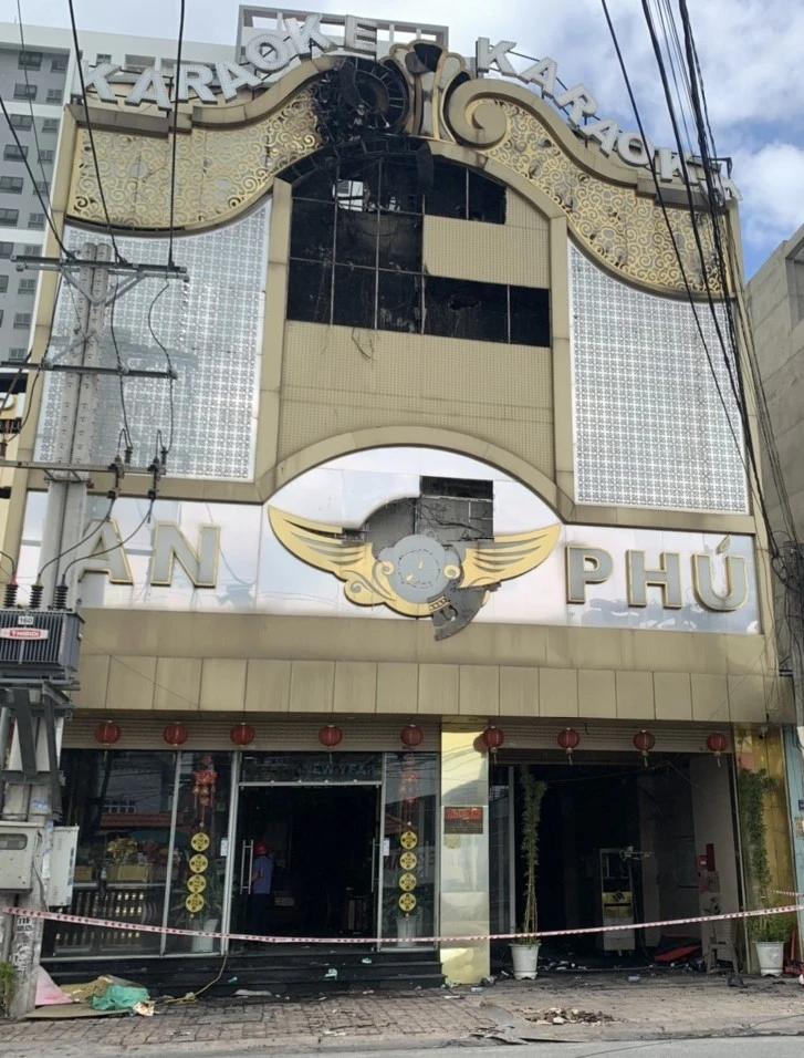 Vụ cháy karaoke An Phú khiến 32 người thiệt mạng: Khởi tố thêm hai cán bộ công an