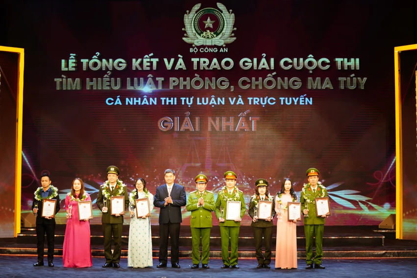 Tổng kết và trao giải cuộc thi tìm hiểu Luật Phòng, chống ma túy