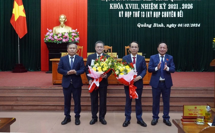 Thủ tướng phê chuẩn Phó Chủ tịch UBND tỉnh Quảng Bình và Gia Lai